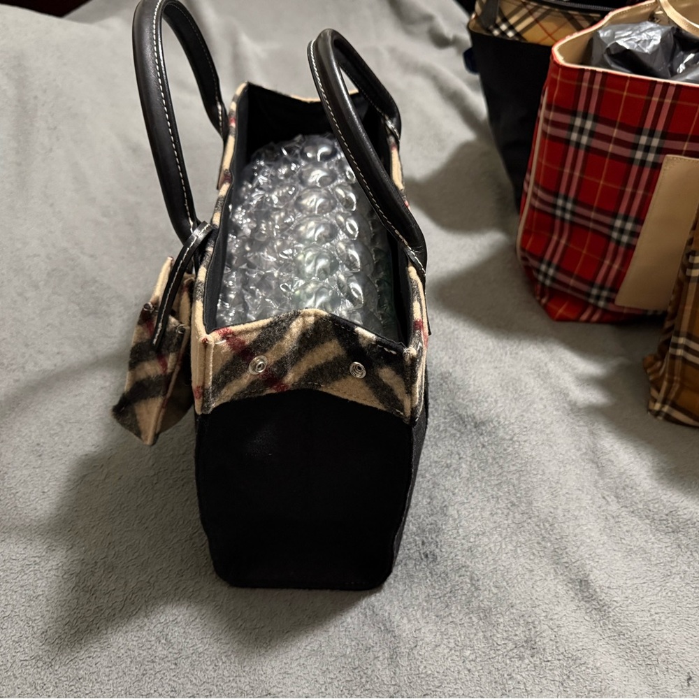 Burberry Black and Tan Checkered Women's Bag - Picture 5 of 6